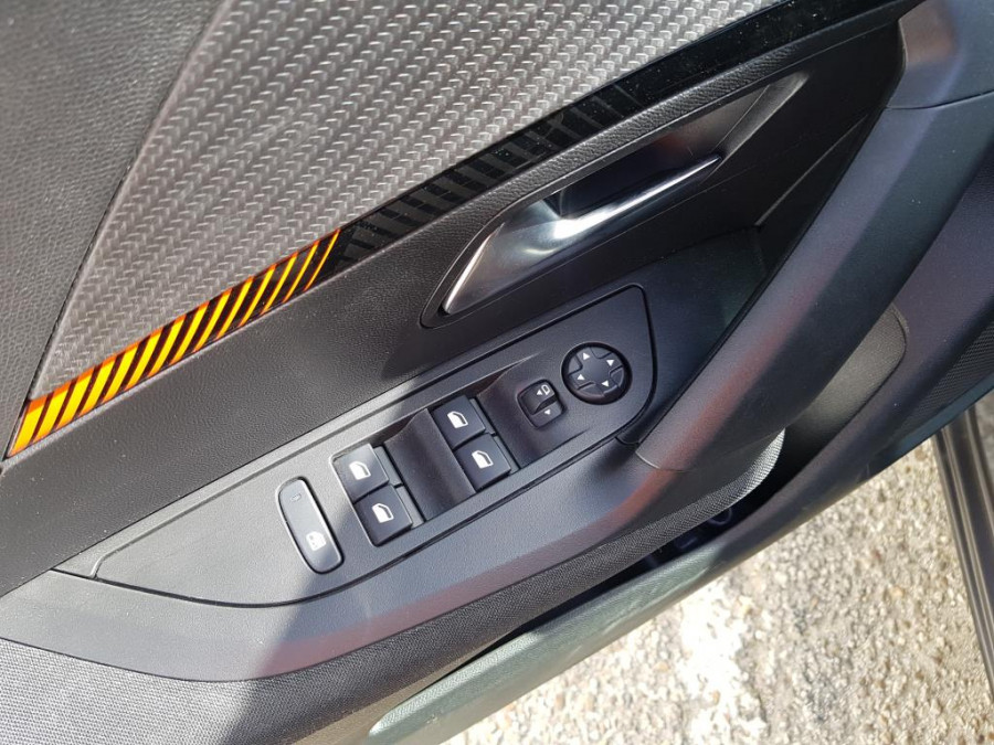 Imagen de Peugeot 2008